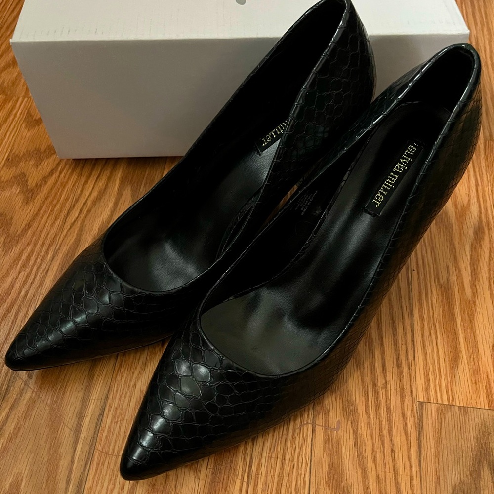 Olivia miller black heels